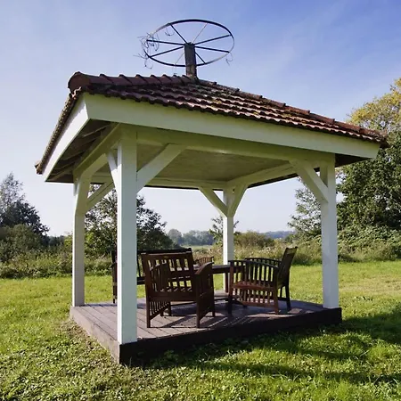 Ruhig Und Idyllische Lage, Strandnah, Gratis Nutzung Vom Ahoi Erlebnisbad Und Sauna In Sellin - Gutshaus Silvitz 01 Daire Bergen Auf Rugen