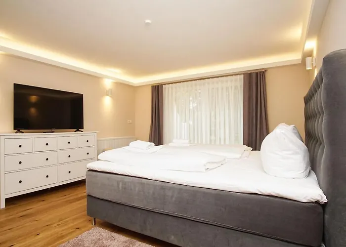Apartamento Ruhig Und Idyllische Lage, Strandnah, Gratis Nutzung Vom Ahoi Erlebnisbad Und Sauna In Sellin - Gutshaus Silvitz 01
